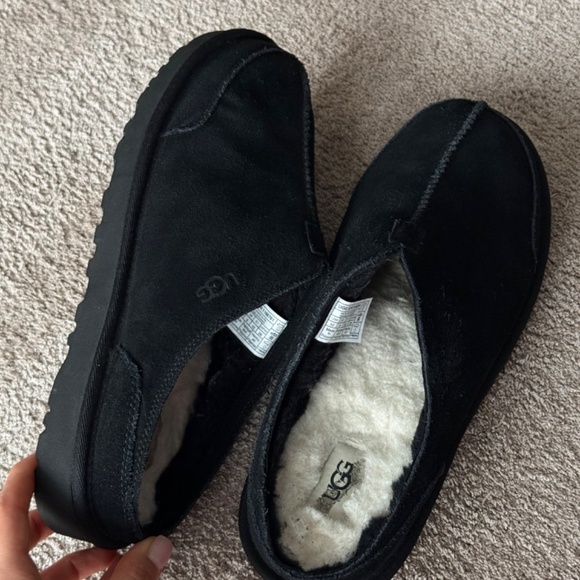UGG Classic Slip-On Black US Size 10. New, Original